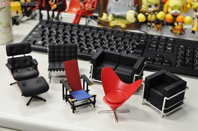 ホビーサーチブログ - 人気のデザイナーズチェアが精巧なミニチュアに