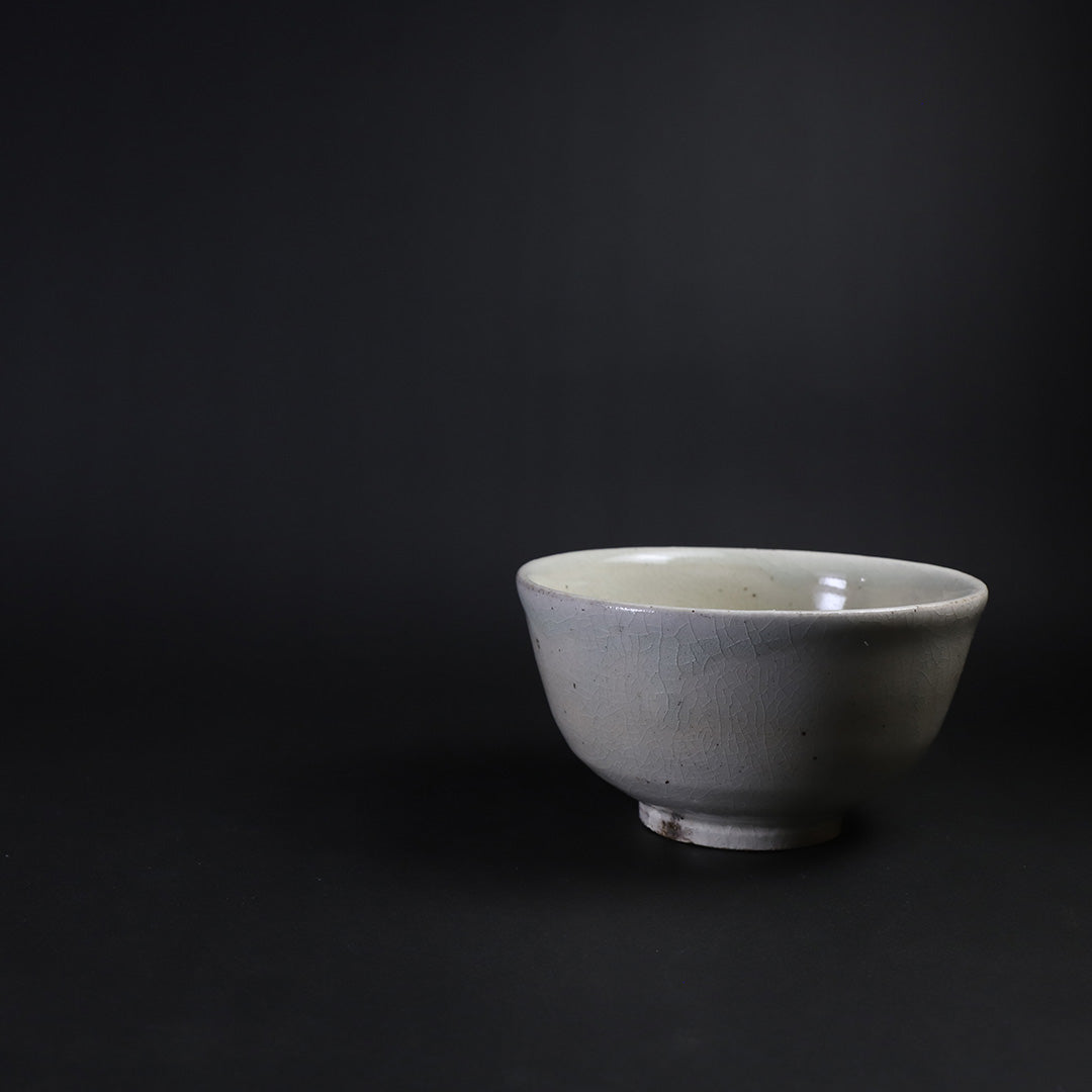 中里太郎右衛門窯 唐津粉引茶盌 – ギャラリー一番館オンラインショップ