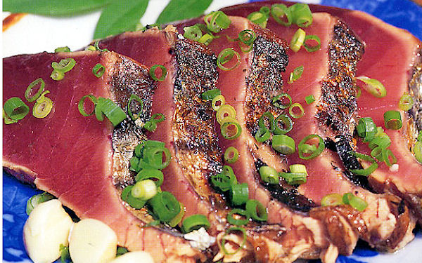 これが本当のカツオのたたき！ | COOK & DINE HAYAMA（クックアンド