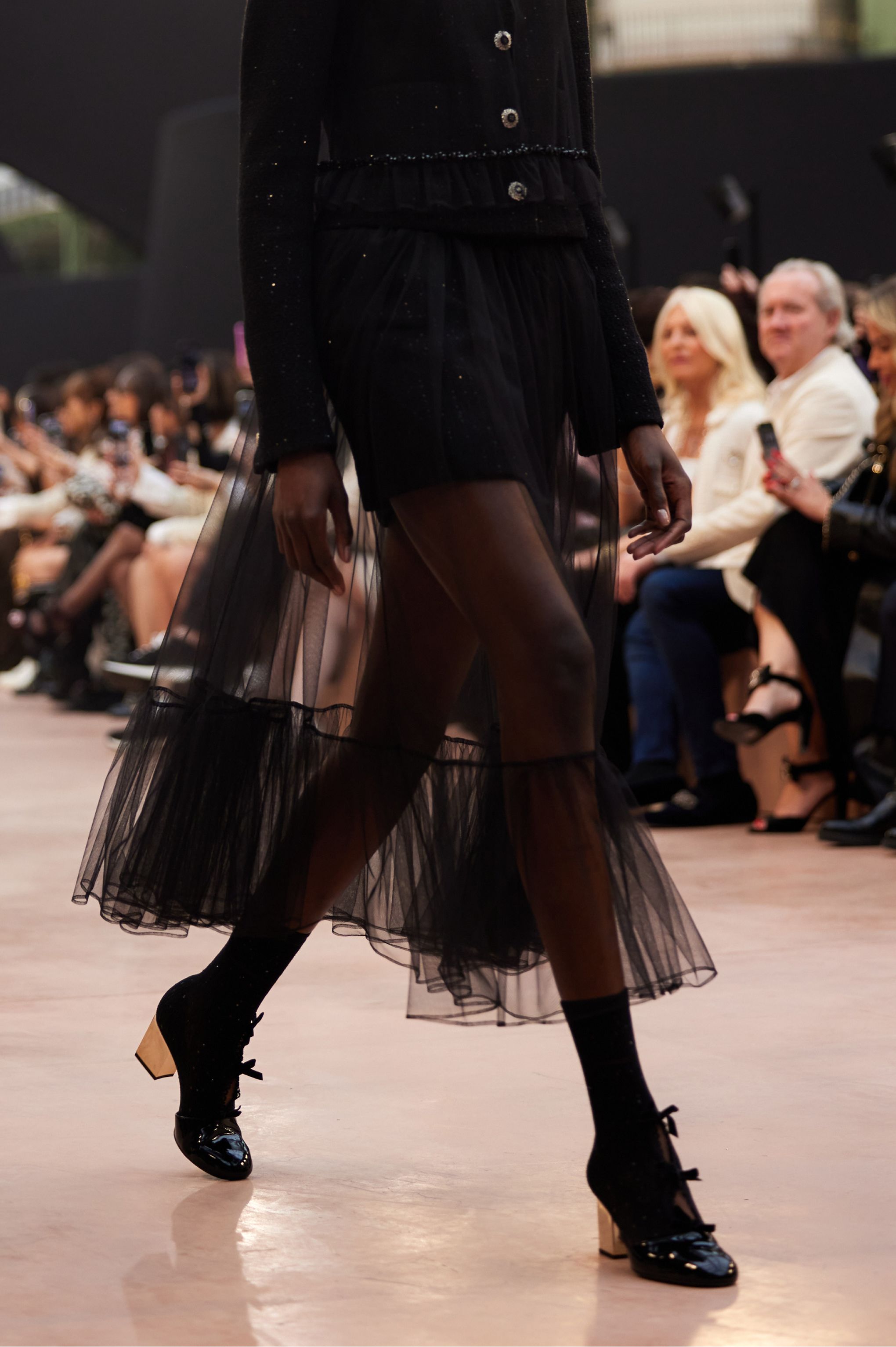 ロング スカート - チュール、ブラック — ファッション | CHANEL シャネル