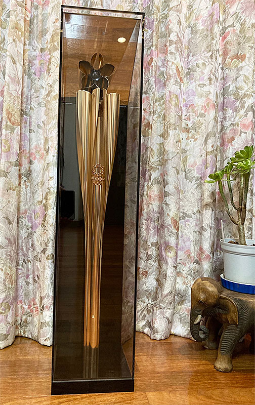 聖火リレートーチ展示用アクリルケースについて｜アクリ屋ドットコム