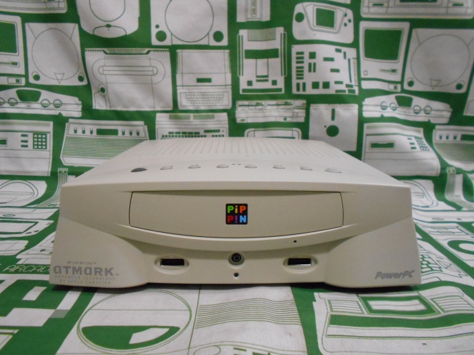 超一流企業バンダイとAppleの黒歴史…!? 不名誉な記録を持つ『ピピン