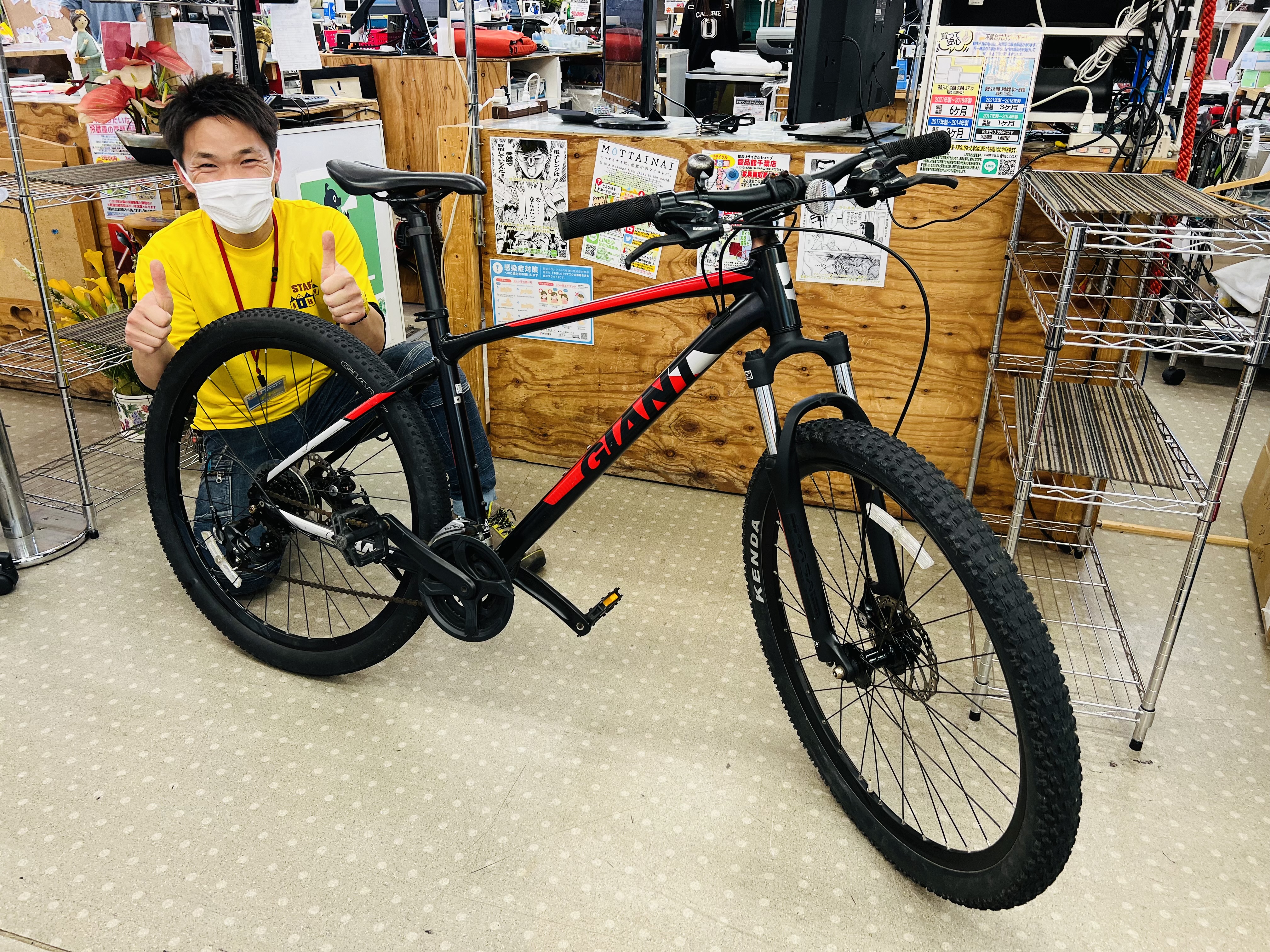 ぶ*ゅ様 (福岡引取り限定)最終値下げGIANTマウンテンバイクMサイズ