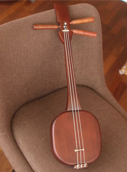 三線 販売｜沖縄の三線専門店【ASOVIVA】