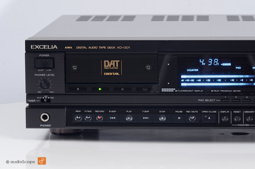 Aiwa Excelia XD-001 DAT for sale.