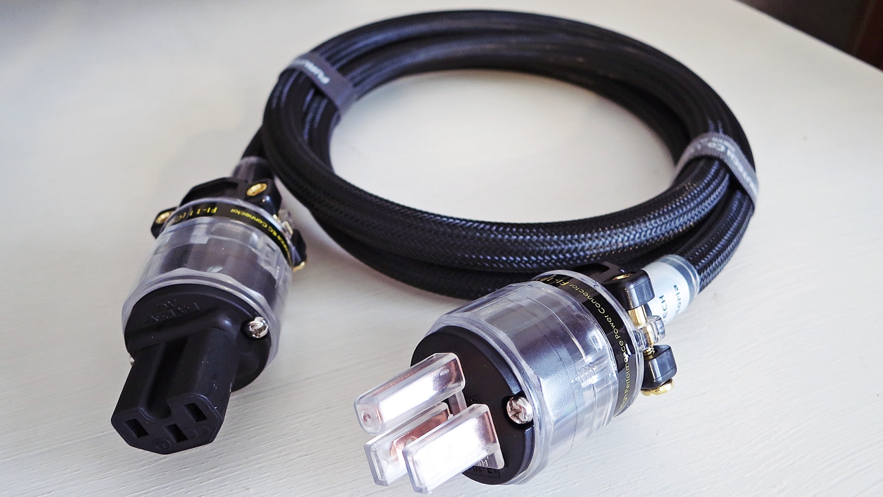 FURUTECH The Astoria PC-Triple C 電源ケーブル購入レビュー♪ | 箱庭