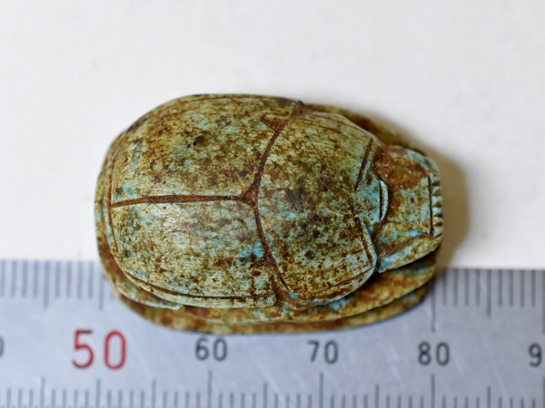 古代エジプトスカラベ(フンコロガシ)刻『人物像』メノウ瑪瑙印章 古代