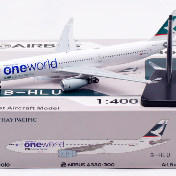 Aviation 400 1:400 Starlux Airlines B-58551 Airbus A350-1000