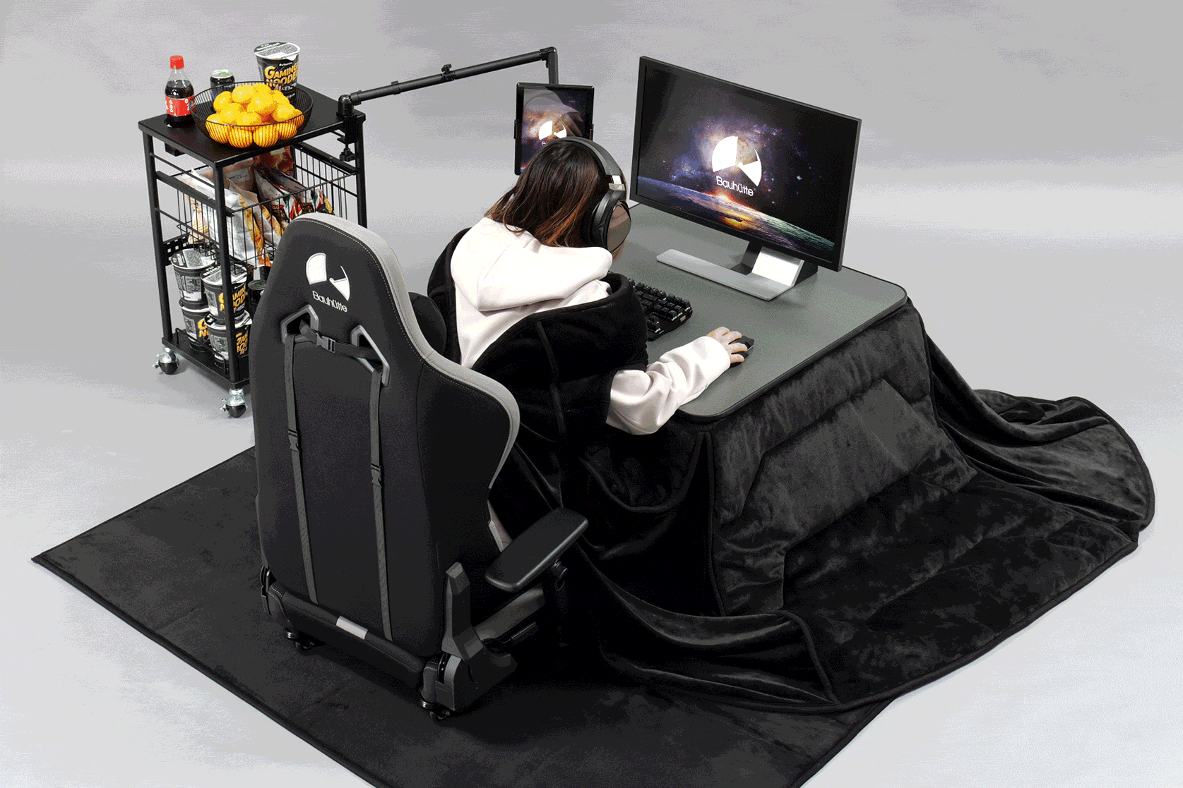 ゲーミング着るこたつ布団 BHK-2500KF | Bauhütte®