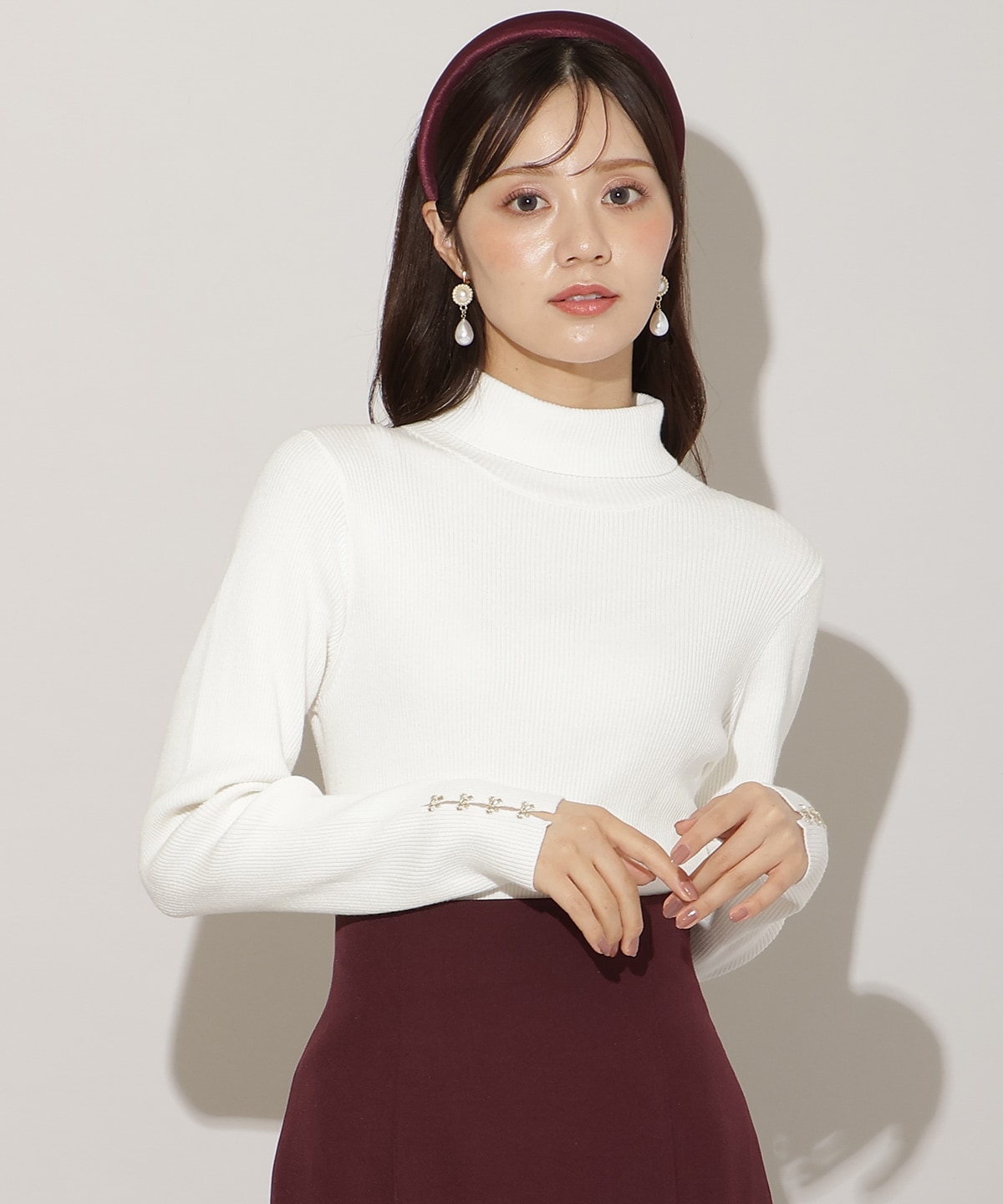 袖口リボンリブタートルニット