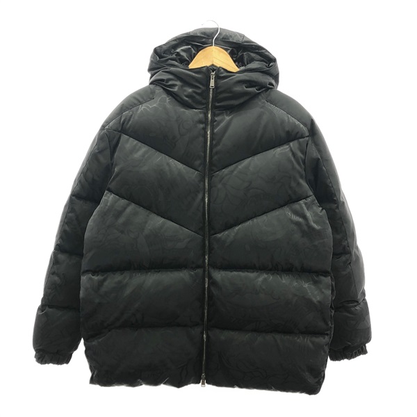 ヴェルサーチ(VERSACE)ヴェルサーチ バロッコプリントダウンジャケット