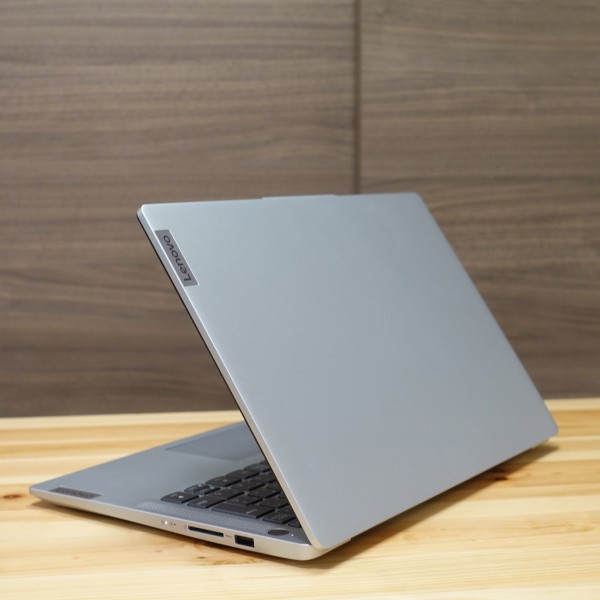 レノボIdeaPad Slim 5 Light Gen 8(AMD)レビュー/パソコン徹底比較購入