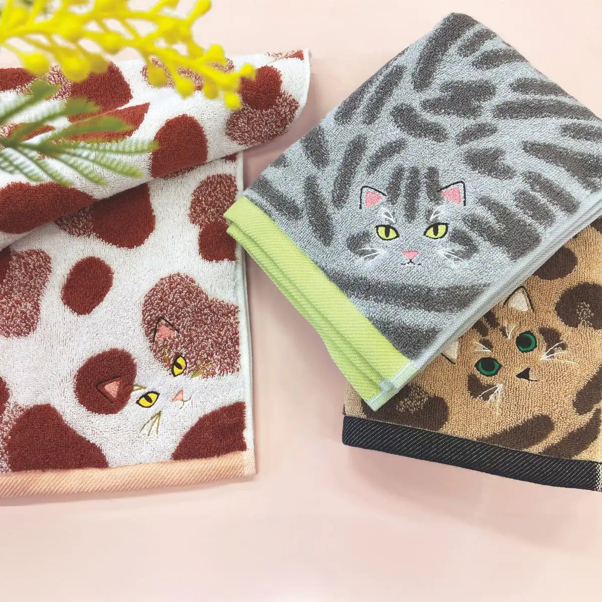 うちのニャンコ ミケ 毛並み ロングフェイスタオル｜ギフトプラザ
