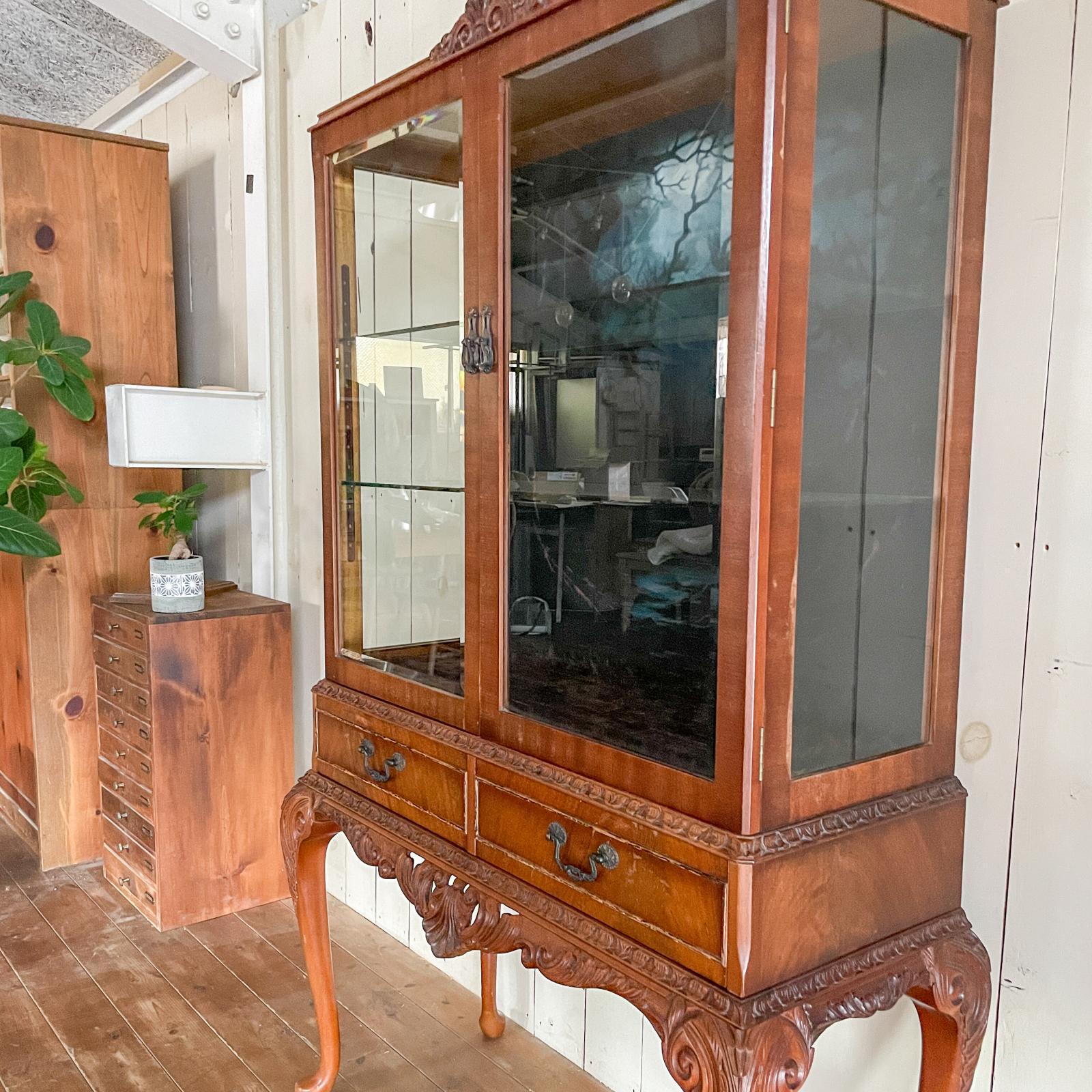 アンティークガラスキャビネットキュリオケース店舗向けディスプレイ