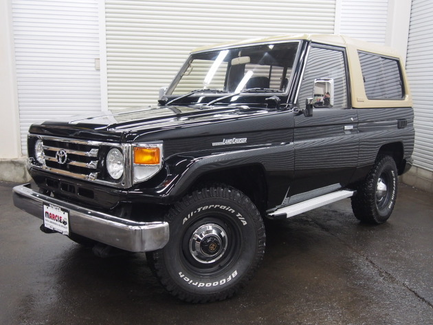 ランクル70ミドルFRPトップ 全塗装ブラックⅡ ZXナロー仕様入庫