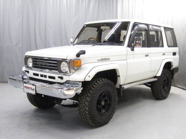 ランクル77純正白ハイリフト仕上がりました！！西日本仕入れ！寒冷地