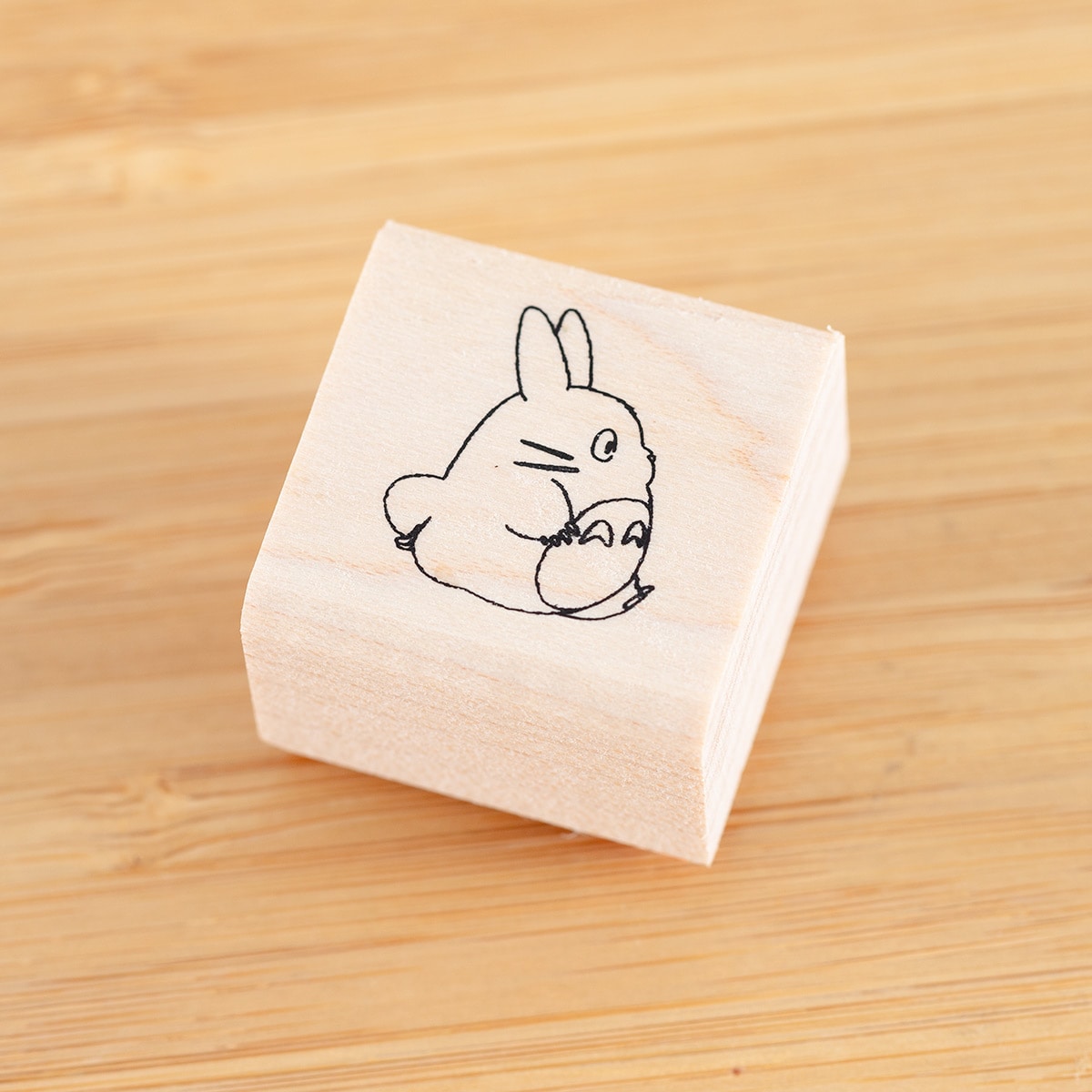 となりのトトロ きんちゃく すたんぷ 中トトロとサクラ | どんぐり