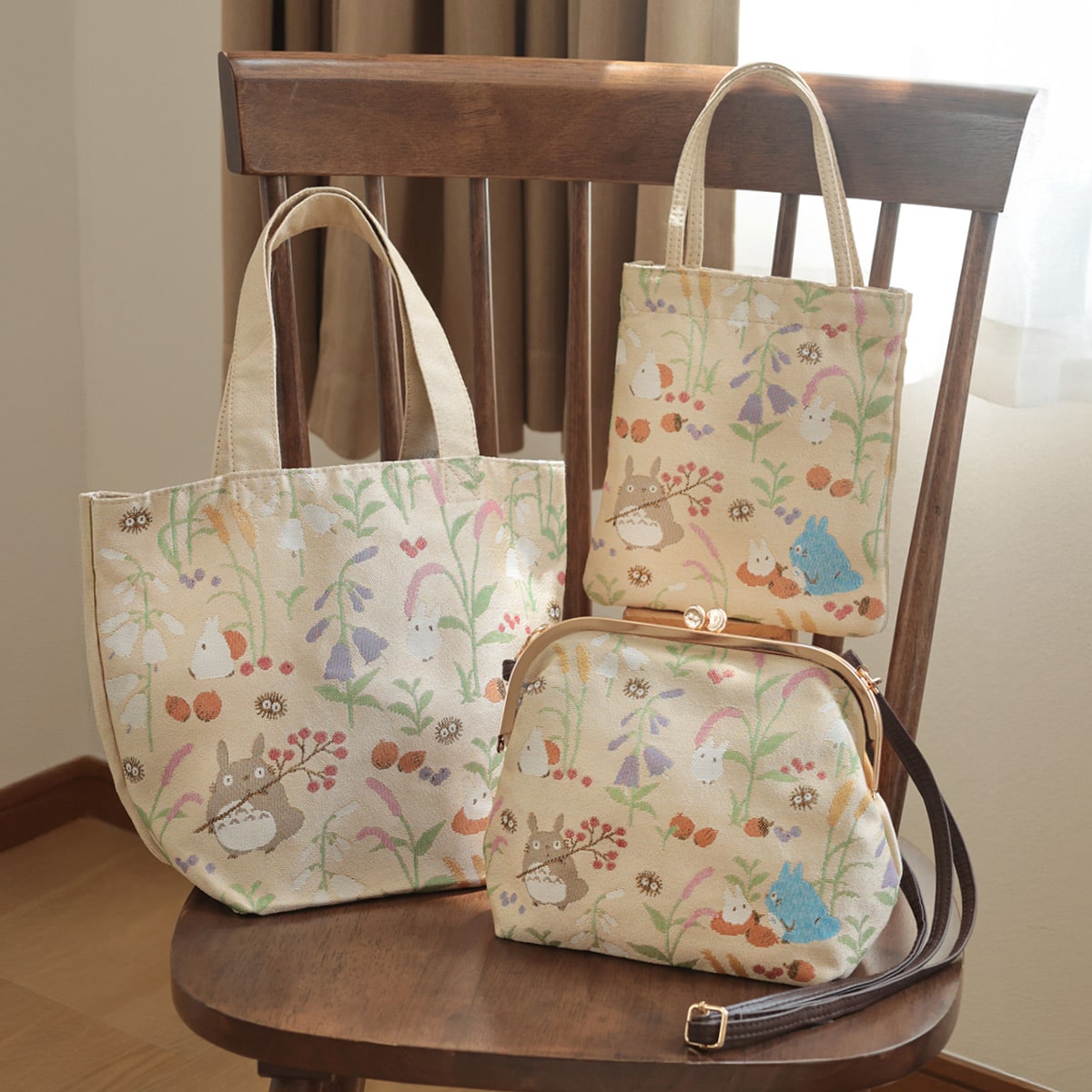 となりのトトロ「秋のひととき」ミニバッグ | どんぐり共和国そらのうえ店