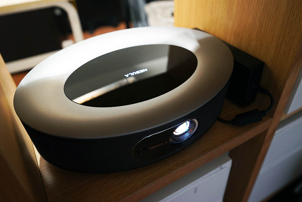 レビュー】Anker Nebula Cosmos：隠れた実力者～AnkerのフルHD対応