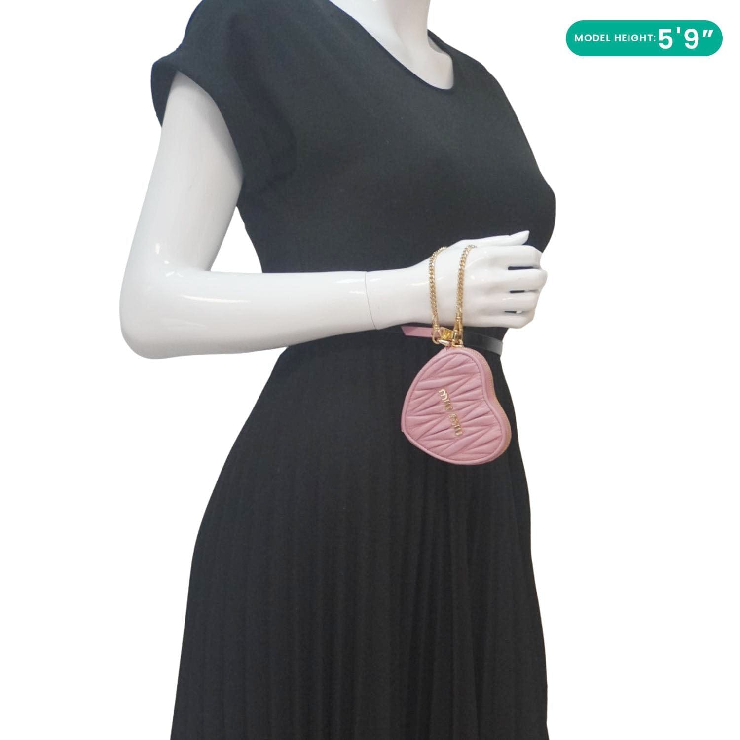 MIU MIU Heart-Shaped Matelasse Leather Coin Purse Pink