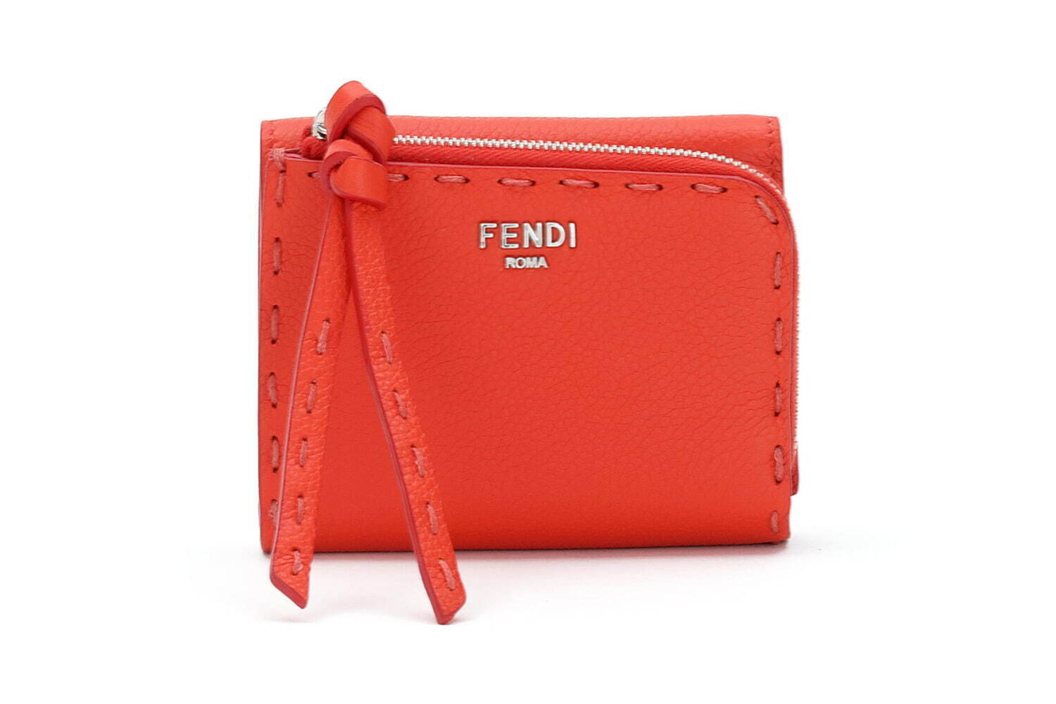 フェンディ24年春ウィメンズレザー財布、“ハンドステッチ”付きの
