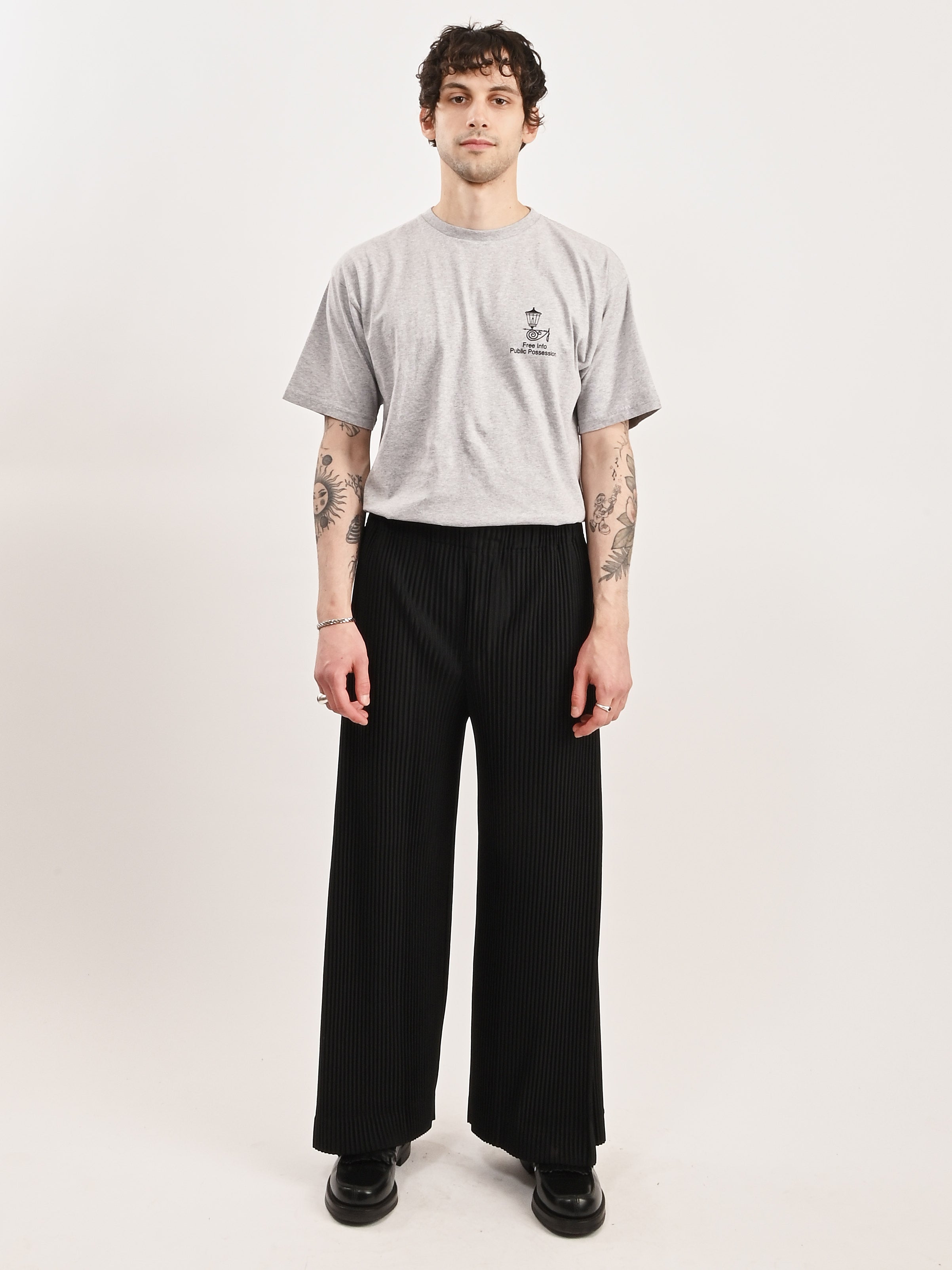 Homme Plisse Issey Miyake - Black Mc May Pants – Frances May