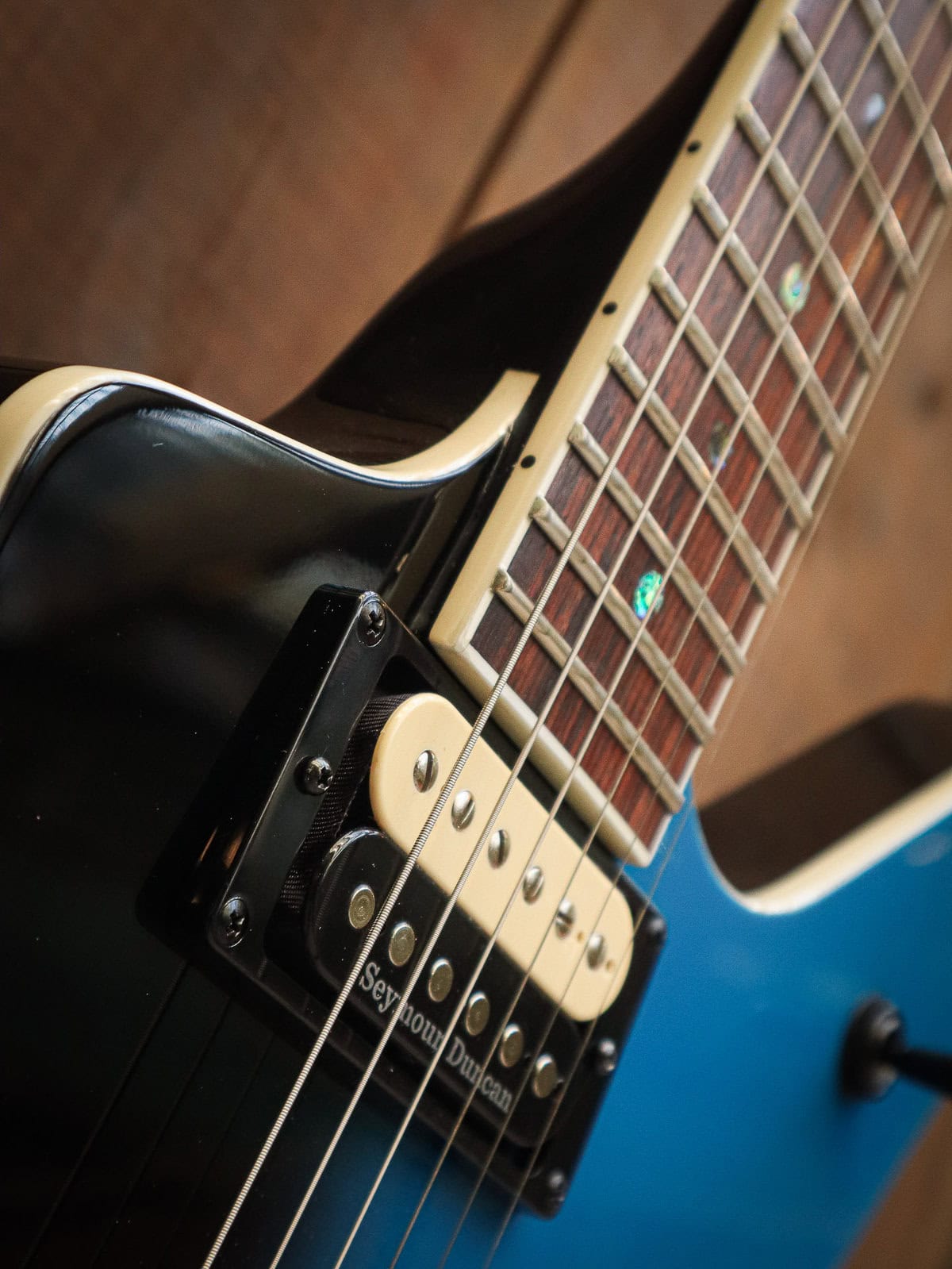 Dean ML 79 Floyd Duncans Blue Black Fade - Kauffmann's Guitar Store