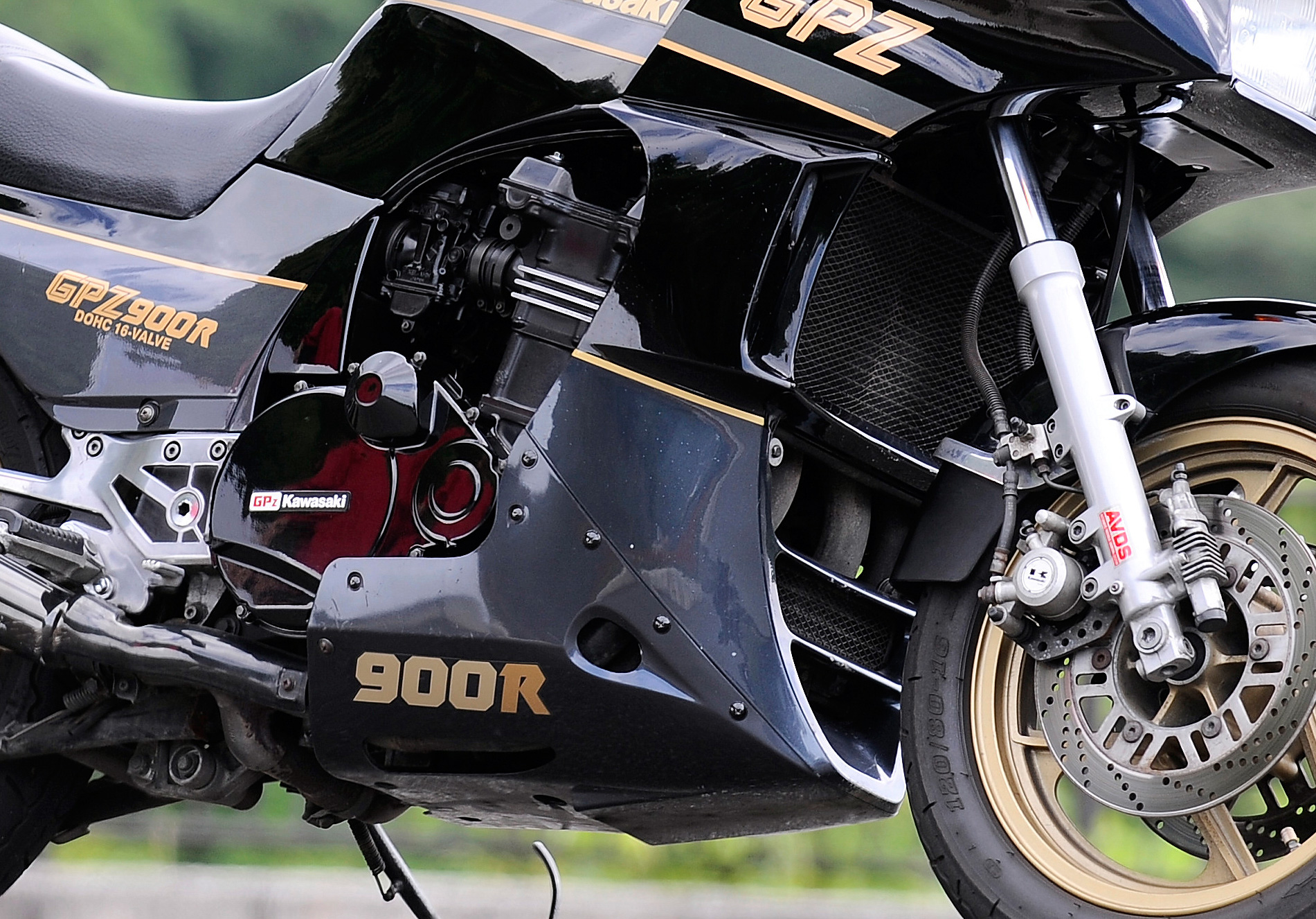 GPZ900Rのアンダーカウル | カワサキ特派員 | カワサキイチバン