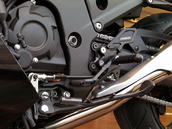 ストライカーよりNinja ZX-14R用パーツがリリース | パーツ | カワサキ