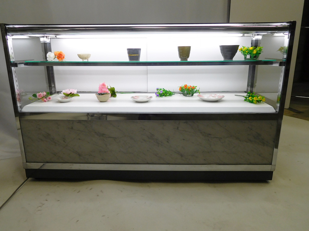 宝飾一段ケース(黒)レンタルなら東京 大阪など全国各地ステップが対応