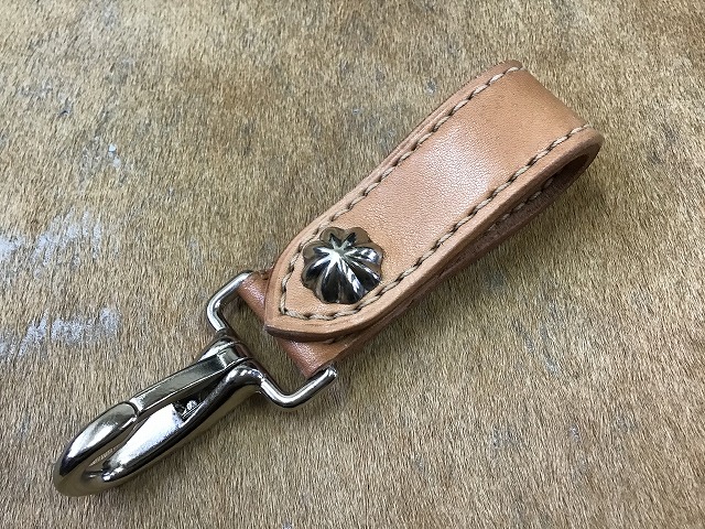 革工房ホークフェザーズ / ベルトループホルダーB1/フラワーアポロコンチョ