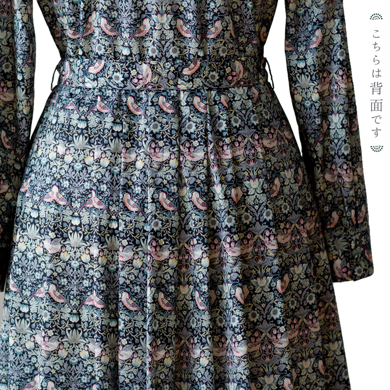 リバティ ストロベリー・シーフ（ 愛称．いちご泥棒 ）仕立て 図書館