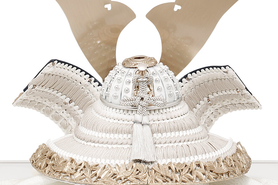 五月人形 Premium兜 - 弓飾り台gray×竹雀之兜 - シャンパンゴールド