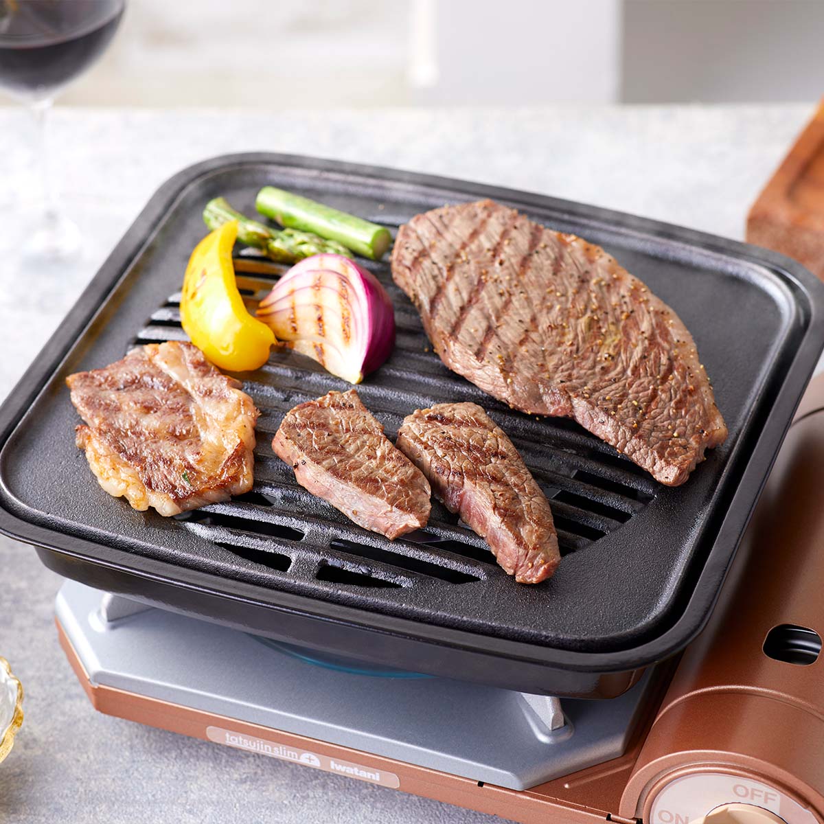 イワタニの公式オンラインショップ｜焼肉グリル: カセットこんろ・ガス