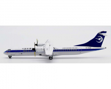 www.JetCollector.com: Japan Air Commuter ATR72-600 w/stand JA07JC