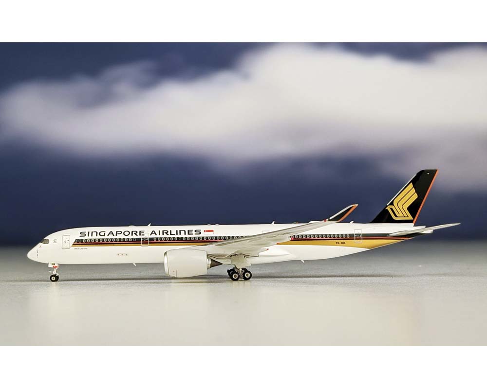 www.JetCollector.com: PHOENIX SINGAPORE A350-900 9V-SHA 1:400