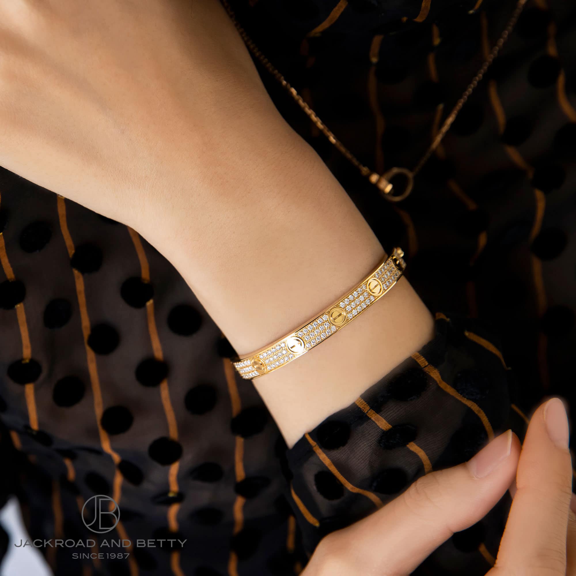 ラブブレスレット クラシックモデル パヴェダイヤ 16[N6035016] Love