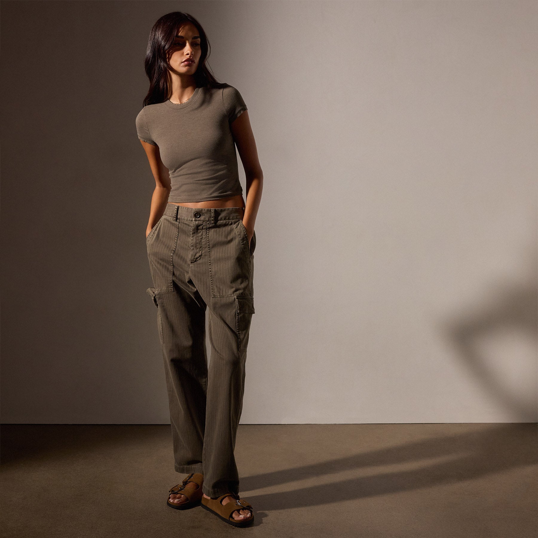 Short Sleeve Cropped Tee - Army Green | James Perse Los Angeles