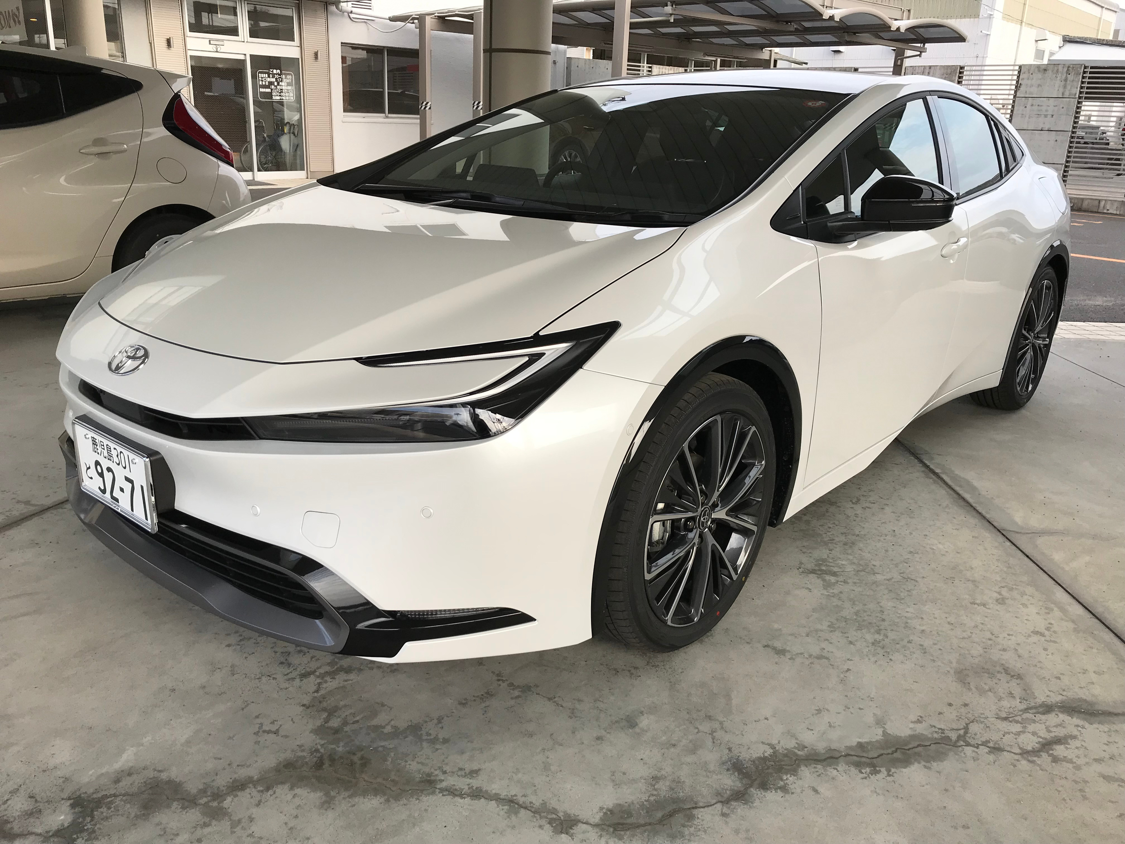 未開封 非売品 トヨタ 新型 プリウス プラチナホワイトパールマイカ