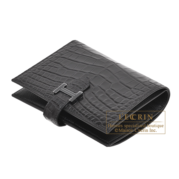 エルメス ベアンコンパクトモノクローム ソーブラック ブラック