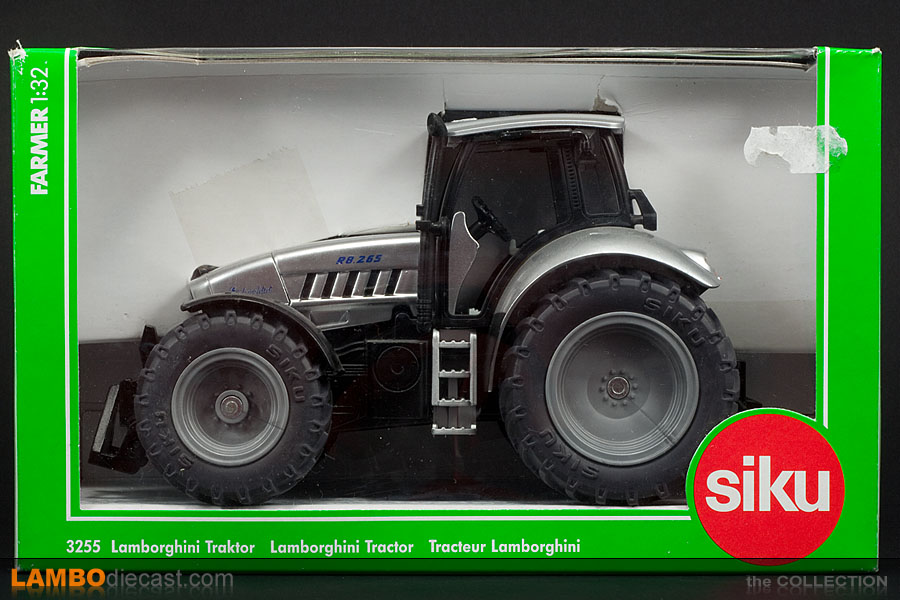The 1/32 Lamborghini Tractor R8.265 from Siku, a review by