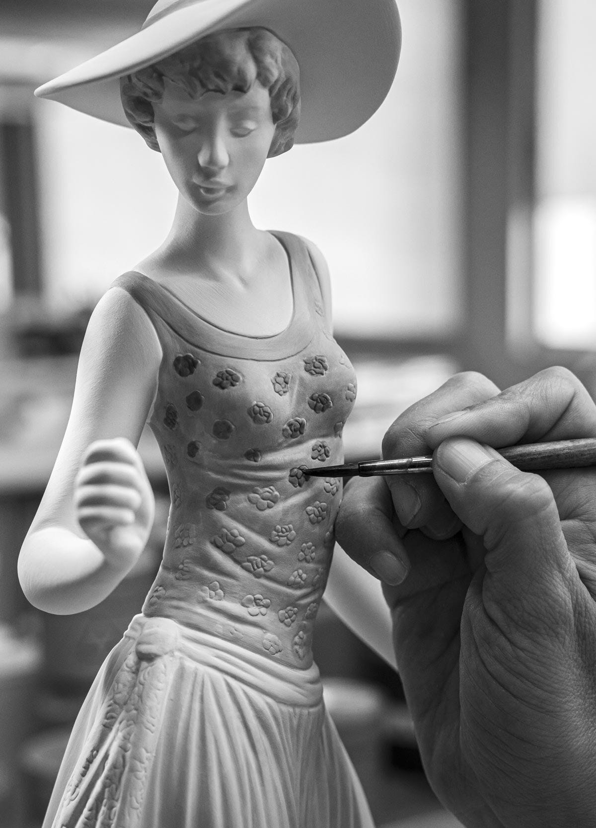 優雅な散歩のひととき | リヤドロ公式オンライン