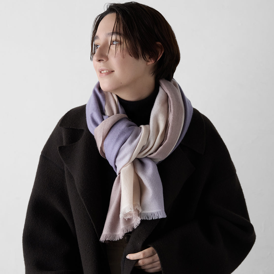 Tricolor Cashmere Stole – マザーハウス 公式サイト