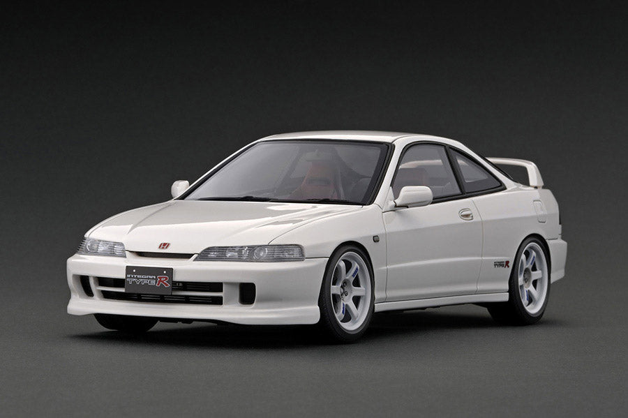 Ignition Model 1:18 Honda Integra Type-R (DC2) in White – Model