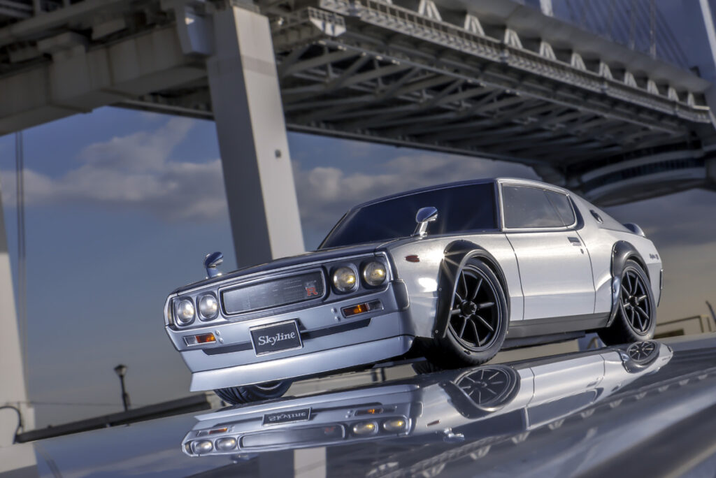 ハイクオリティな“ケンメリスカイライン”の1/10RCカー – モノ・マガジンweb