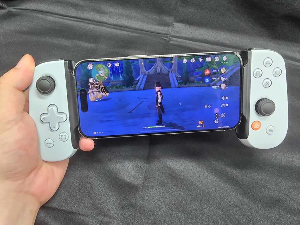 スマホに接続して使えるコントローラー「Backbone One」で屋外でも