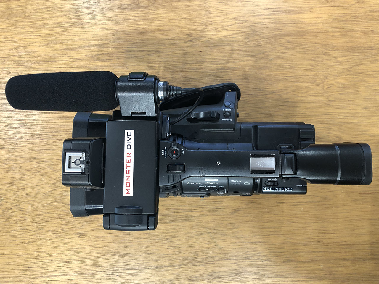 何気なく使っているカメラマイク『ECM-XM1 / SONY（ソニー）』の優秀さ