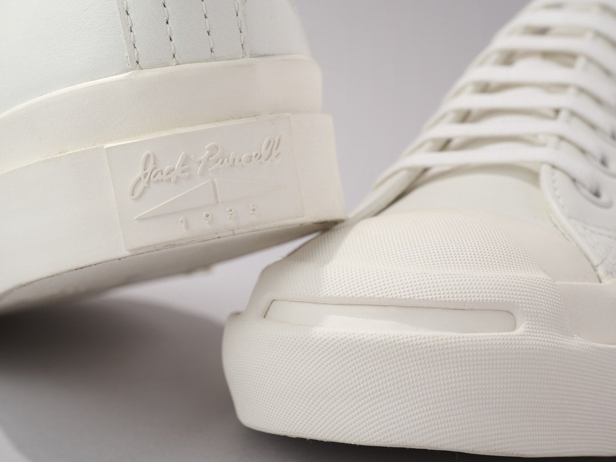 最上位コンバース】ここまで上品に履ける“好印象白スニーカー”は他に