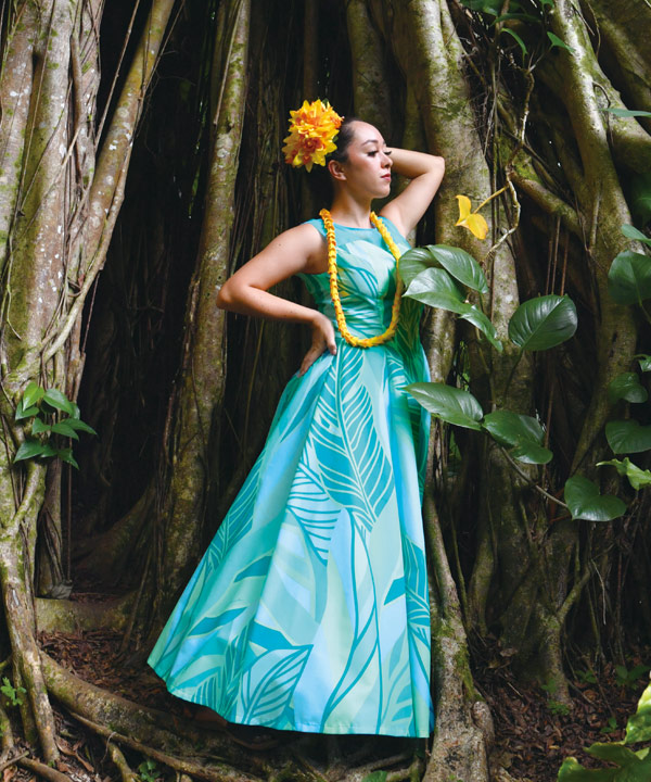 マウナロア【Maunaloa】|フラダンス衣装の専門店|ノースリーブドレス