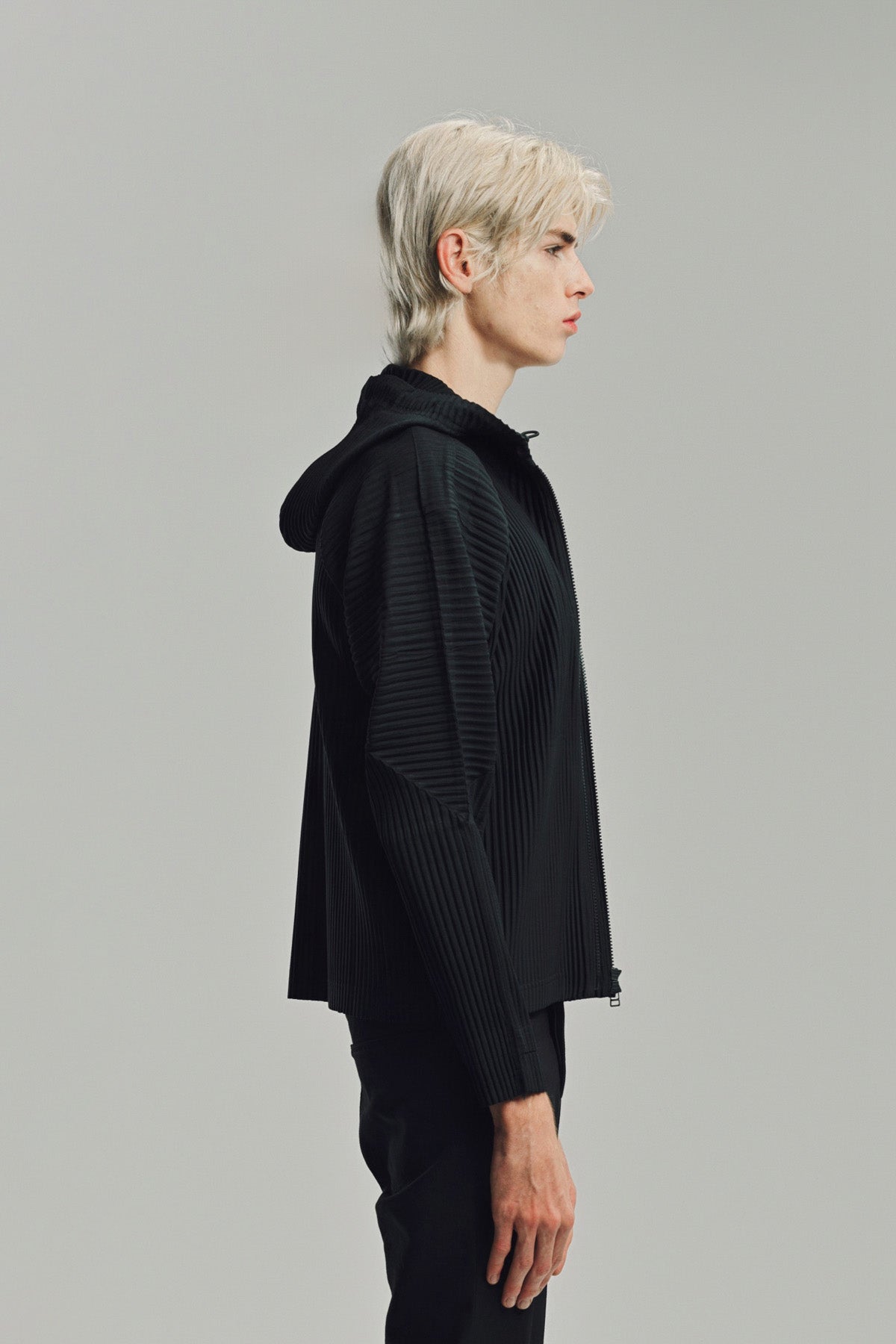 HOMME PLISSÉ ISSEY MIYAKE | ZIP HOODIE